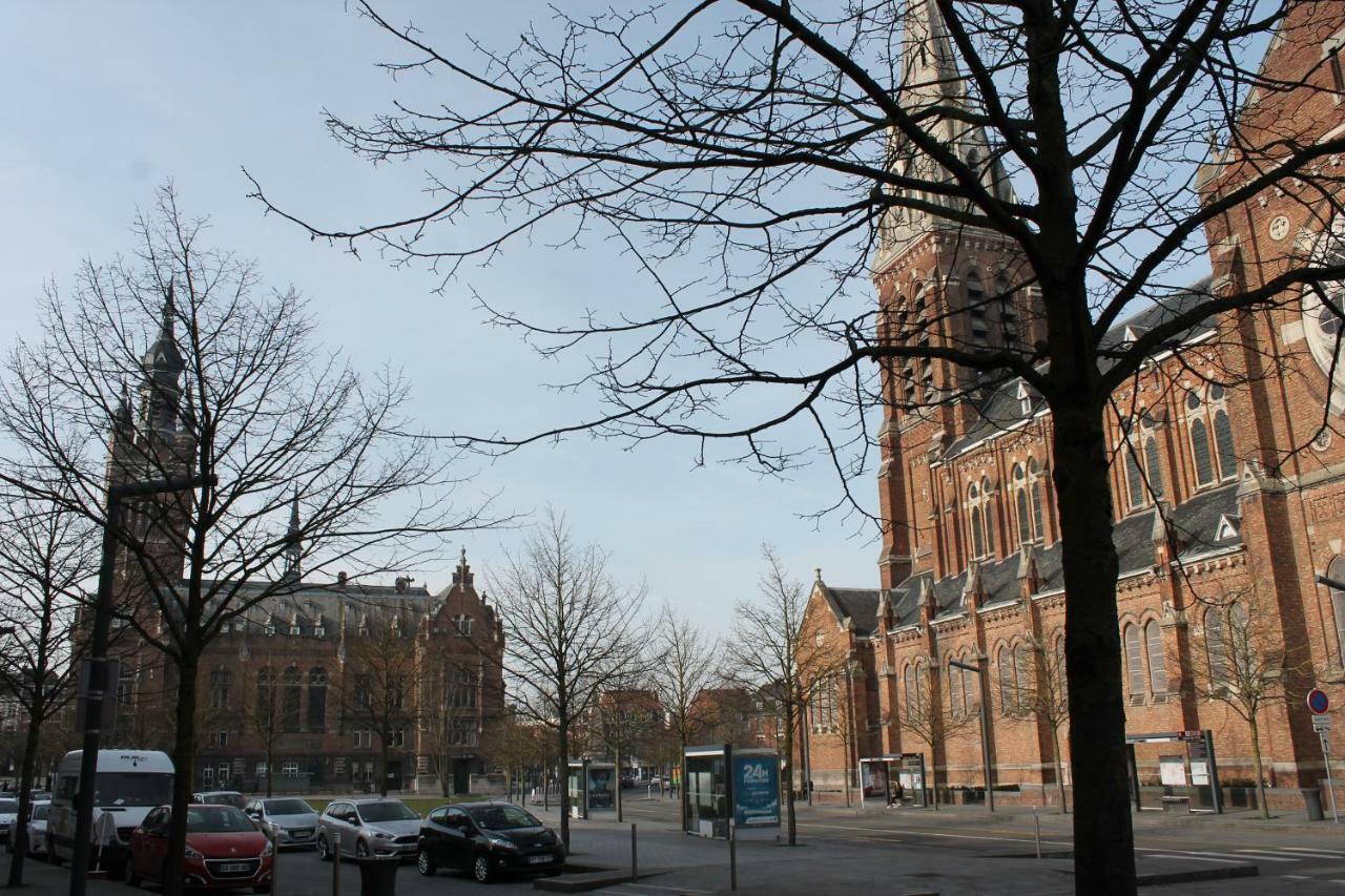 Les Chambres D'Hotes Du Fil Rouge Armentieres Exterior photo